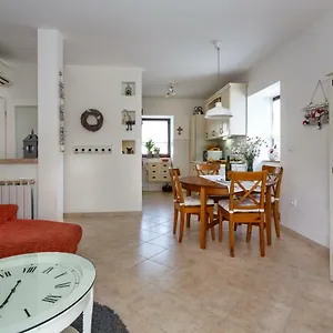 Mia Apartman Malinska